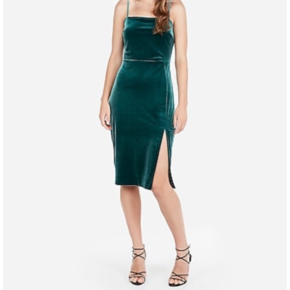Dark forest green velvet sheath midi dress
